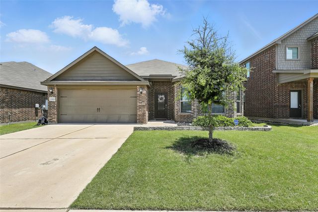 13621 Fehrman Road, Crowley, TX 76036