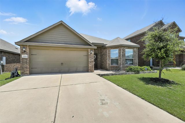 13621 Fehrman Road, Crowley, TX 76036