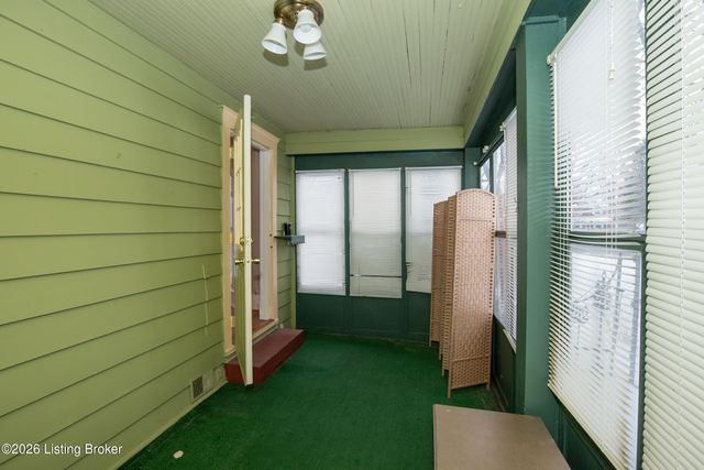 4830 Southern Pkwy, Louisville, KY 40214