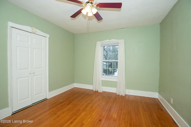 4830 Southern Pkwy, Louisville, KY 40214