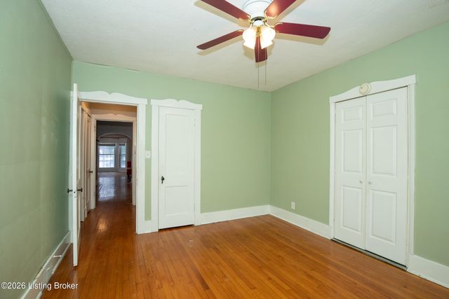 4830 Southern Pkwy, Louisville, KY 40214