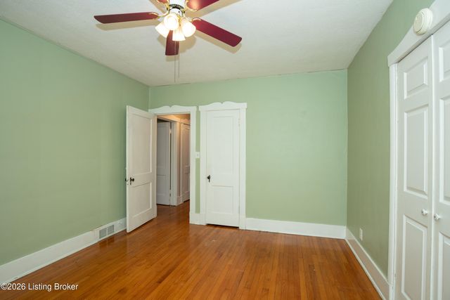 4830 Southern Pkwy, Louisville, KY 40214