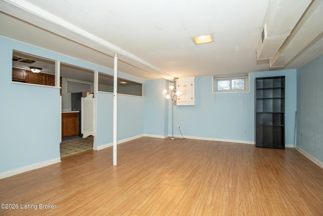 4830 Southern Pkwy, Louisville, KY 40214