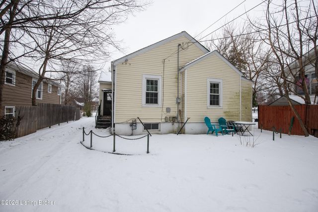 4830 Southern Pkwy, Louisville, KY 40214