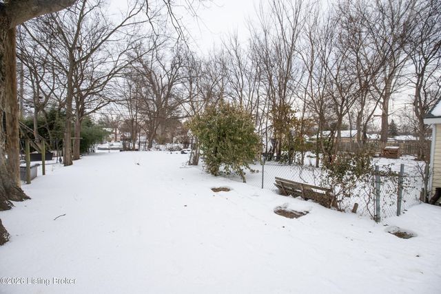 4830 Southern Pkwy, Louisville, KY 40214