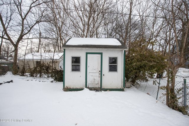 4830 Southern Pkwy, Louisville, KY 40214