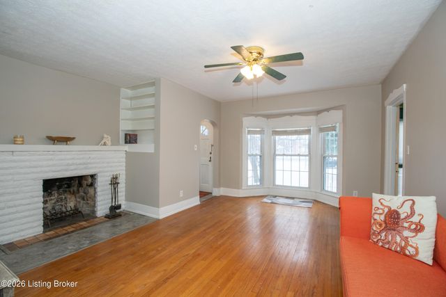 4830 Southern Pkwy, Louisville, KY 40214