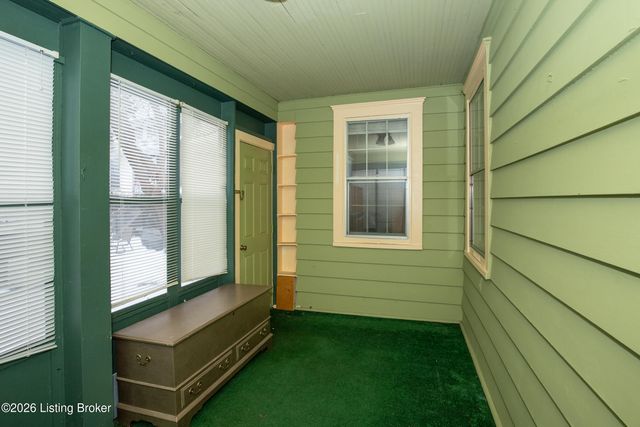 4830 Southern Pkwy, Louisville, KY 40214