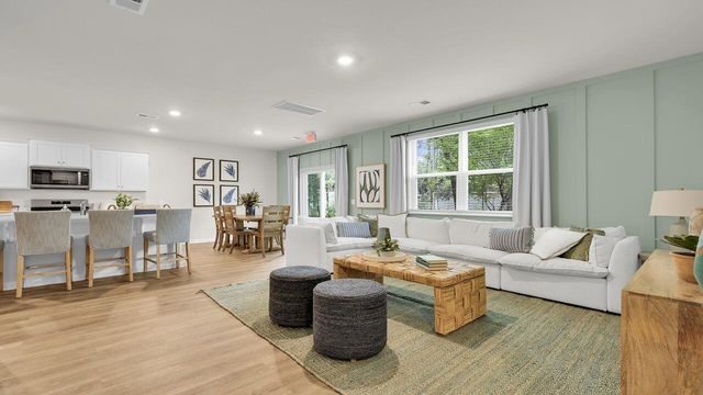 442 Tulip Poplar Drive, Moncks Corner, SC 29461