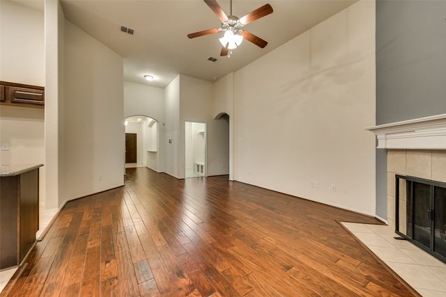 1208 Villa Paloma Boulevard, Little Elm, TX 75068