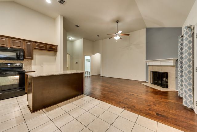 1208 Villa Paloma Boulevard, Little Elm, TX 75068