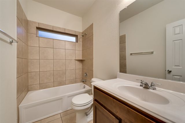 1208 Villa Paloma Boulevard, Little Elm, TX 75068