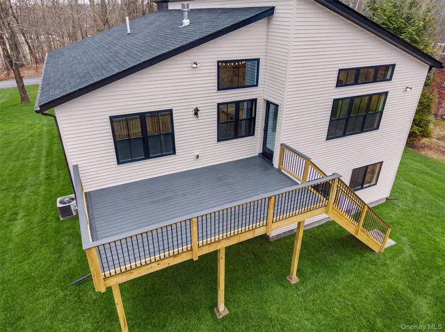 113 Whitlock Road, Otisville, NY 10963