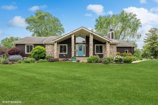 12219 Baker Terrace, Woodstock, IL 60098