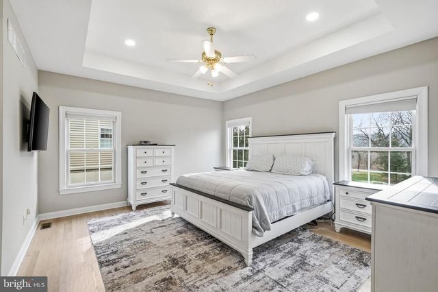 204 BOBWHITE RD, New Hope, PA 18938