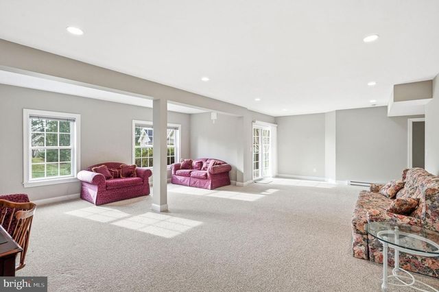 204 BOBWHITE RD, New Hope, PA 18938