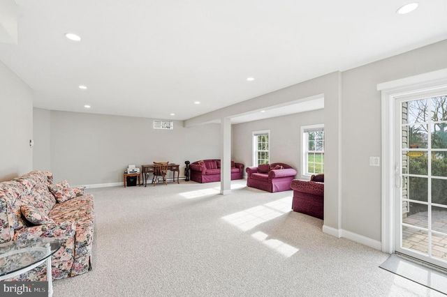 204 BOBWHITE RD, New Hope, PA 18938