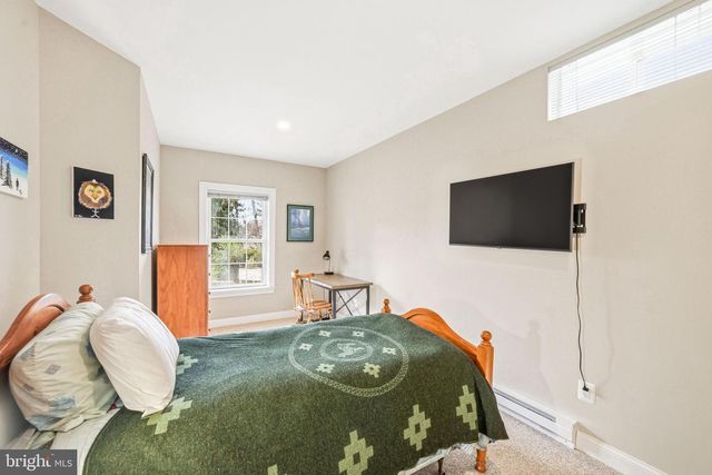 204 BOBWHITE RD, New Hope, PA 18938