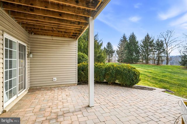 204 BOBWHITE RD, New Hope, PA 18938