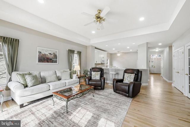 204 BOBWHITE RD, New Hope, PA 18938