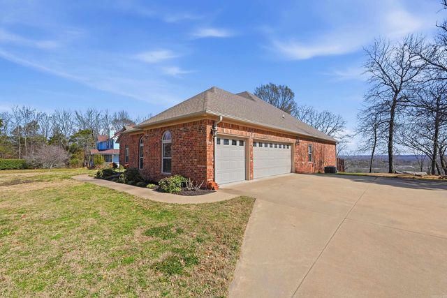 13 Scenic Point, Greenbrier, AR 72058