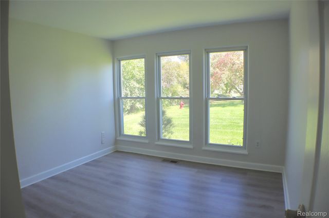 39838 Village Wood Circle, Novi, MI 48375