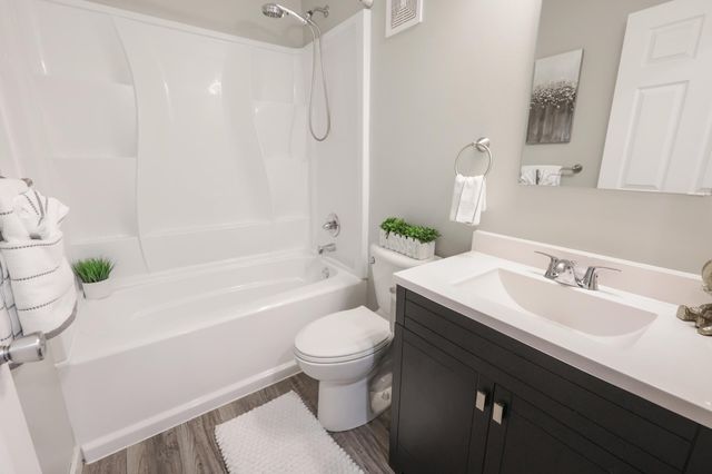 1101 Broadway Avenue S, Sauk Rapids, MN 56379