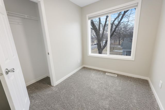 1101 Broadway Avenue S, Sauk Rapids, MN 56379