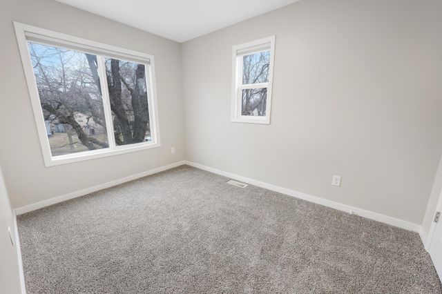 1101 Broadway Avenue S, Sauk Rapids, MN 56379