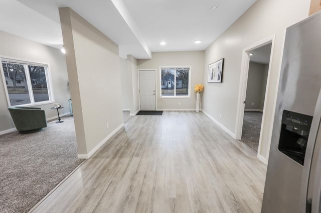 1101 Broadway Avenue S, Sauk Rapids, MN 56379