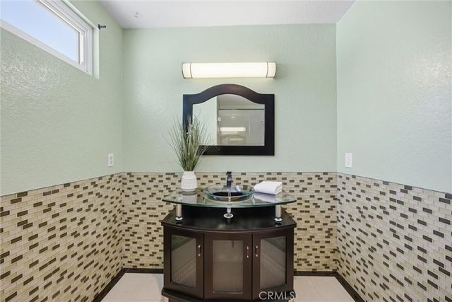 1526 Wollacott Street, Redondo Beach, CA 90278