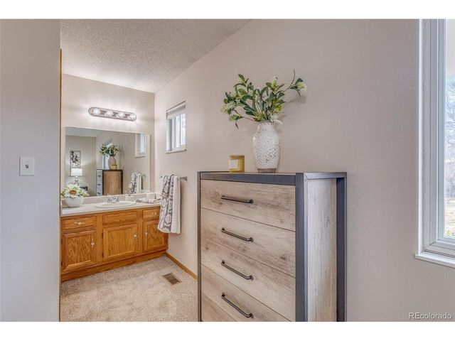 151 Willmoor Ct, Canon City, CO 81212