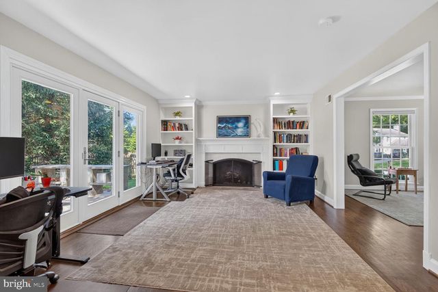 6720 NEWBOLD DR, Bethesda, MD 20817