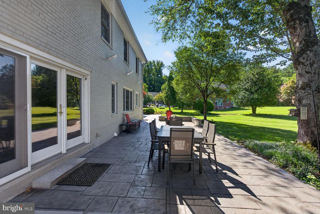 6720 NEWBOLD DR, Bethesda, MD 20817