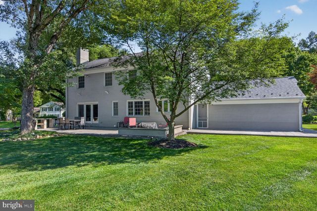 6720 NEWBOLD DR, Bethesda, MD 20817