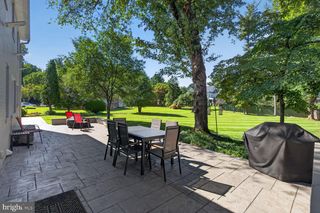 6720 NEWBOLD DR, Bethesda, MD 20817