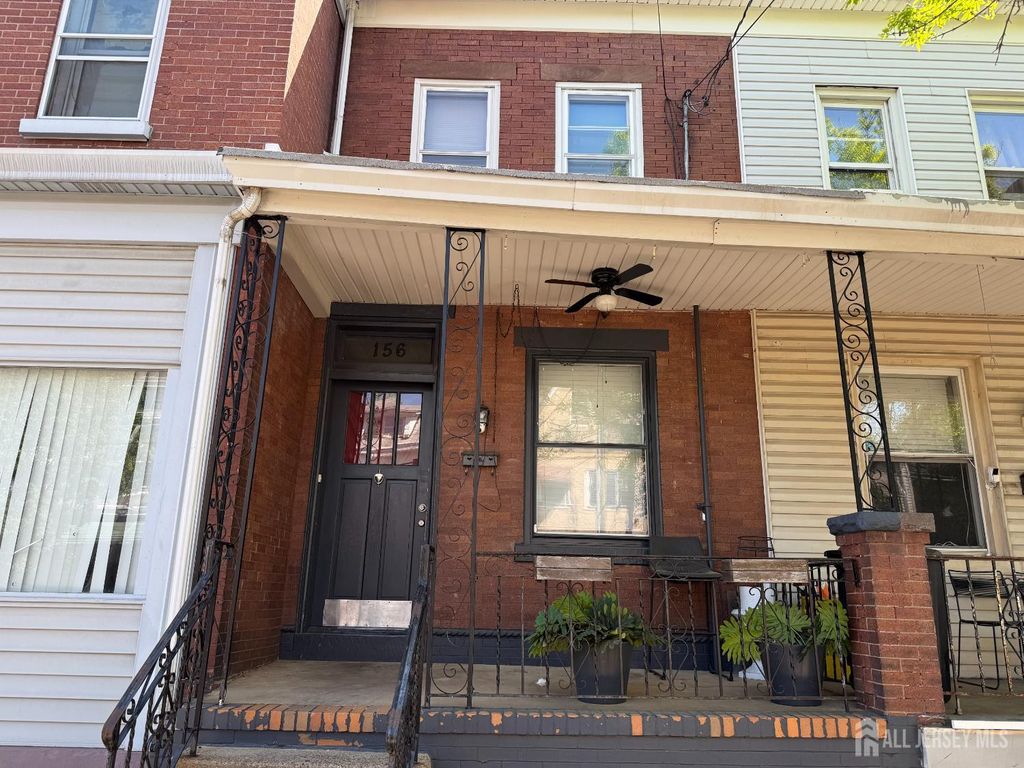 156 Washington Street, Trenton, NJ 08611