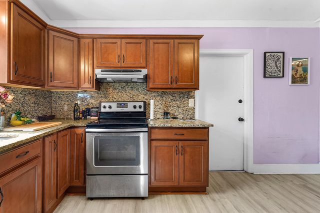 110 Wilson Road, West Palm Beach, FL 33406