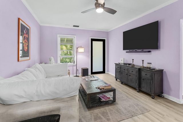 110 Wilson Road, West Palm Beach, FL 33406