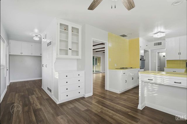 2441 Cedar Street, Bakersfield, CA 93301