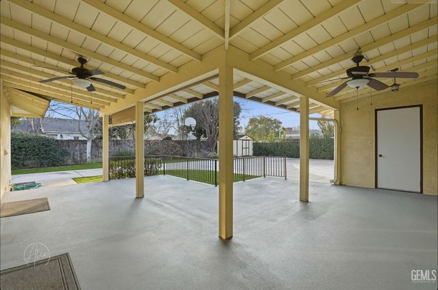 2441 Cedar Street, Bakersfield, CA 93301