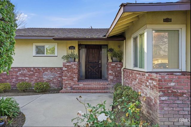 2441 Cedar Street, Bakersfield, CA 93301