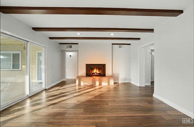 2441 Cedar Street, Bakersfield, CA 93301