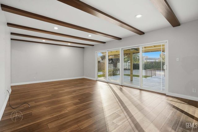 2441 Cedar Street, Bakersfield, CA 93301