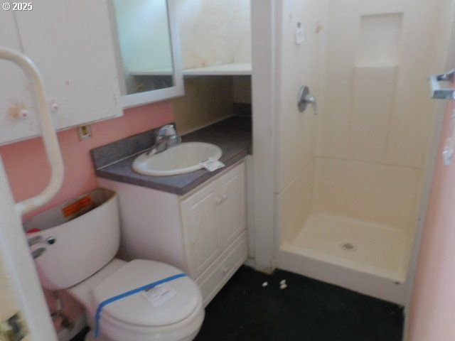 537 W 14TH Ave, Eugene, OR 97401