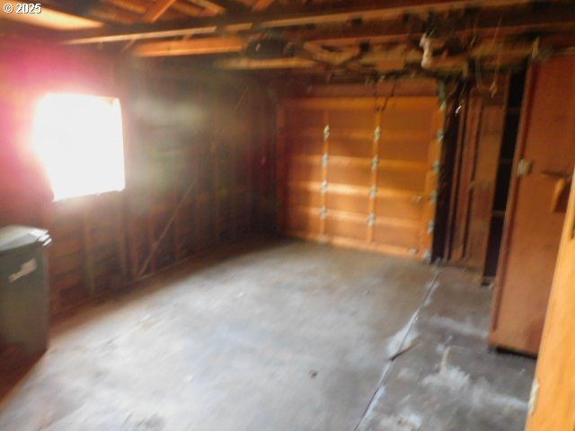 537 W 14TH Ave, Eugene, OR 97401