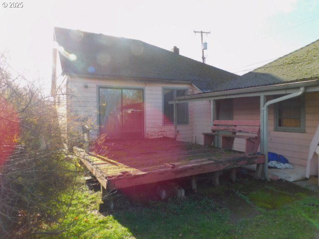 537 W 14TH Ave, Eugene, OR 97401