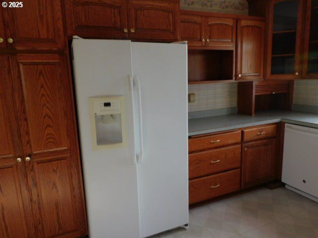 537 W 14TH Ave, Eugene, OR 97401