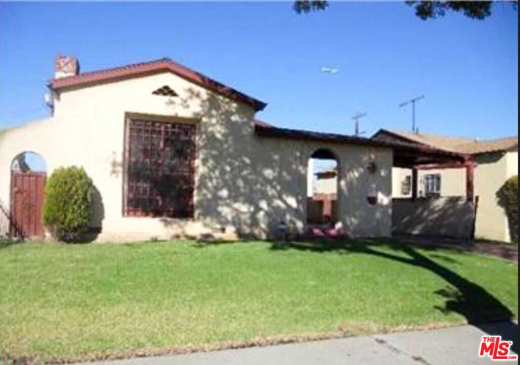 1429 W 94th Place, Los Angeles, CA 90047