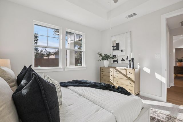 2167 Quiet Stables CIR, Cedar Park, TX 78613